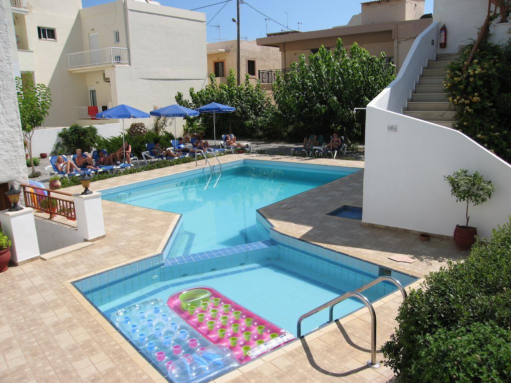 Blue Sea Hotel Apartments Rethymno  Exterior photo
